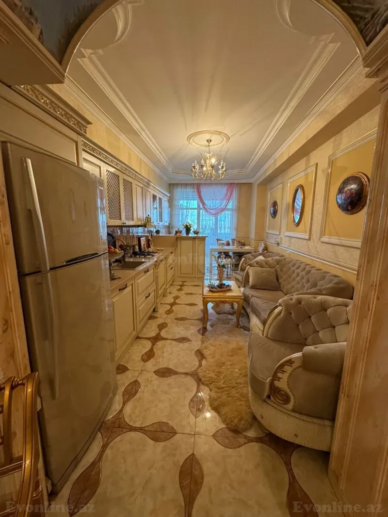 Satılır 4 otaqlı Mənzil Yeni tikili 185 m² Elmlər Akademiyası m. - şəkil 11