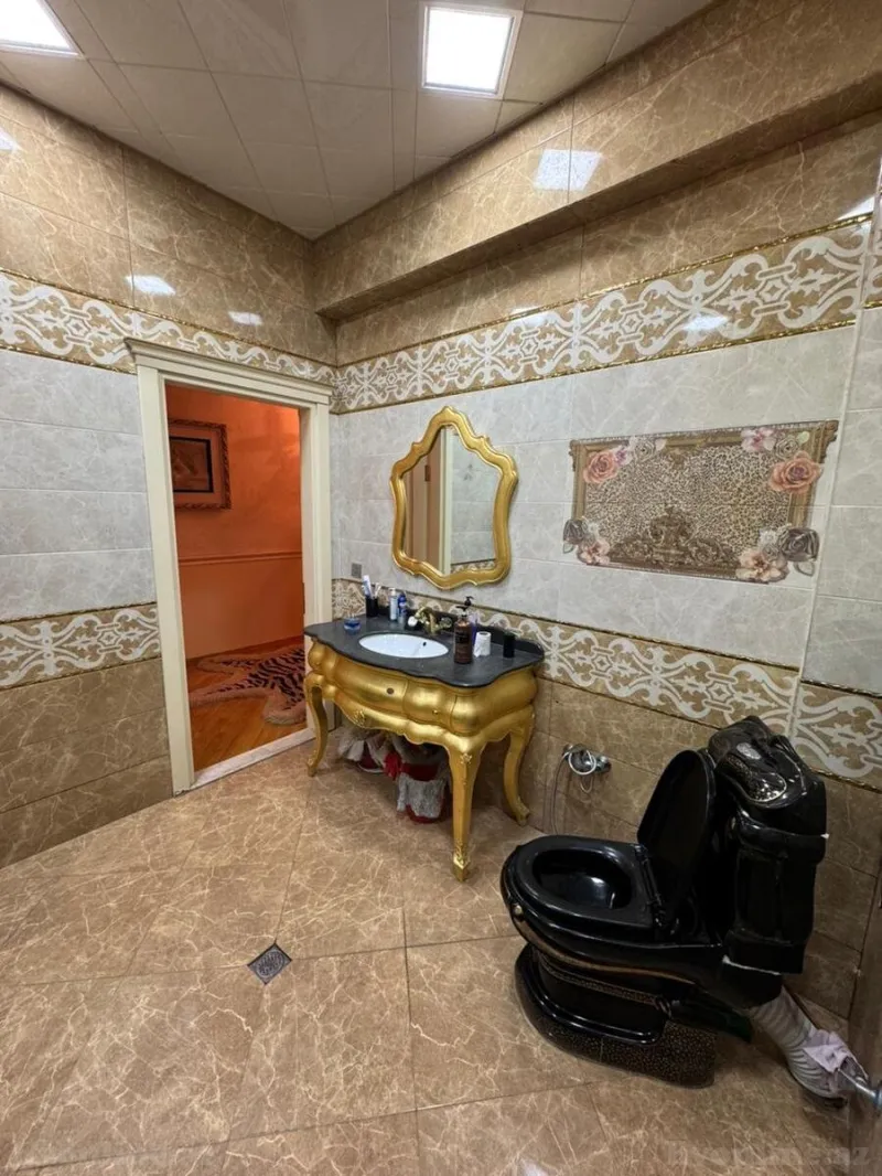 Satılır 4 otaqlı Mənzil Yeni tikili 185 m² Elmlər Akademiyası m. - şəkil 13