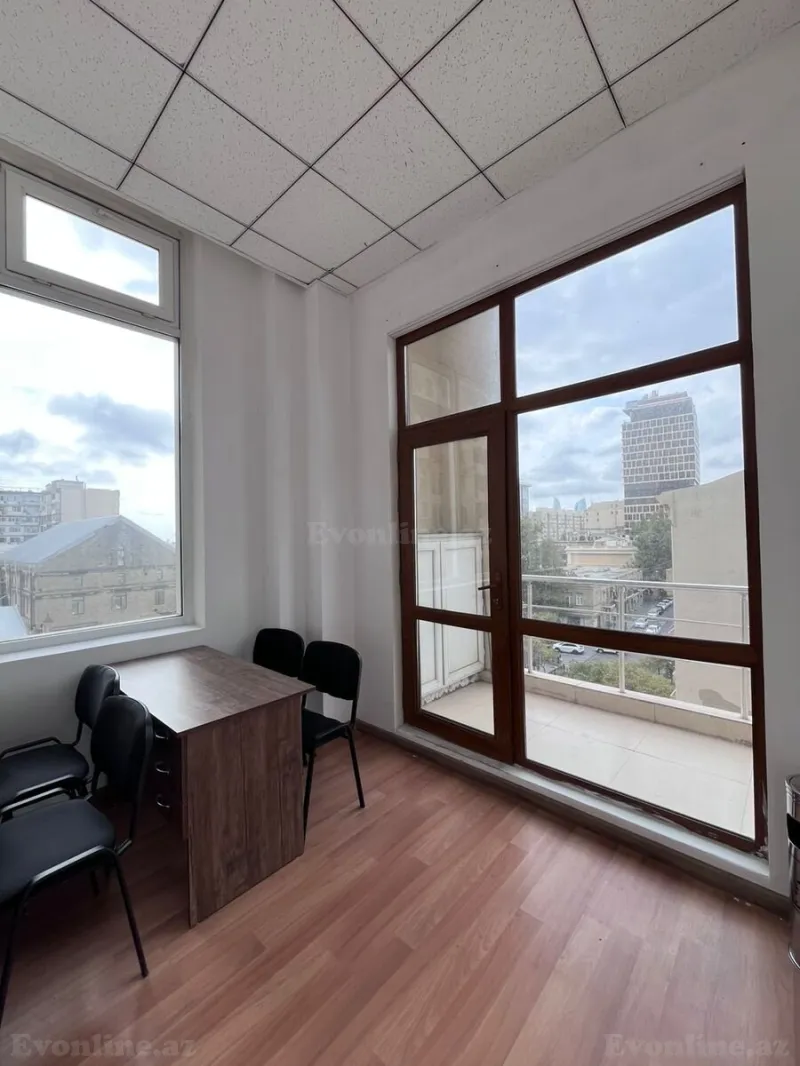 Kirayə verilir Ofis 140 m² Kubinka - şəkil 2