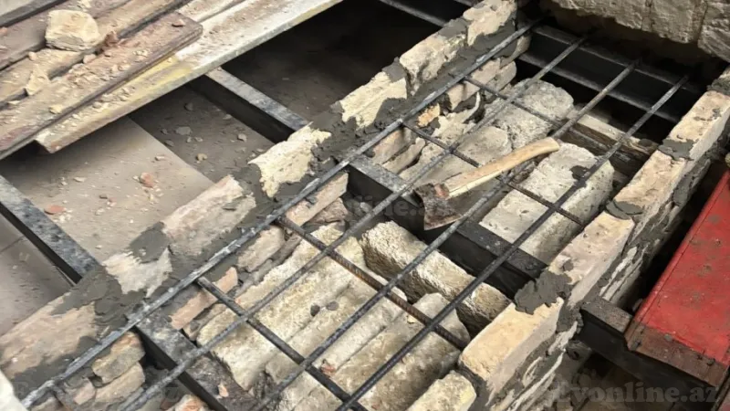 Satılır 6 otaqlı Mənzil Köhnə tikili 152 m² Sahil m. - şəkil 15