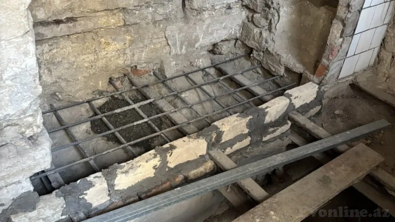 Satılır 6 otaqlı Mənzil Köhnə tikili 152 m² Sahil m. - şəkil 16