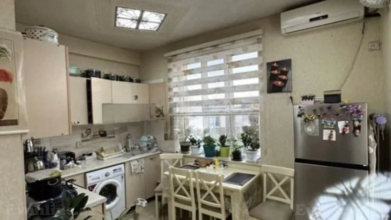 Kirayə verilir 2 otaqlı Mənzil Yeni tikili 65 m² Həzi Aslanov m.