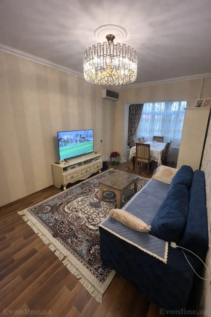 Satılır 3 otaqlı Mənzil Köhnə tikili 80 m² Memar Əcəmi m. - şəkil 2