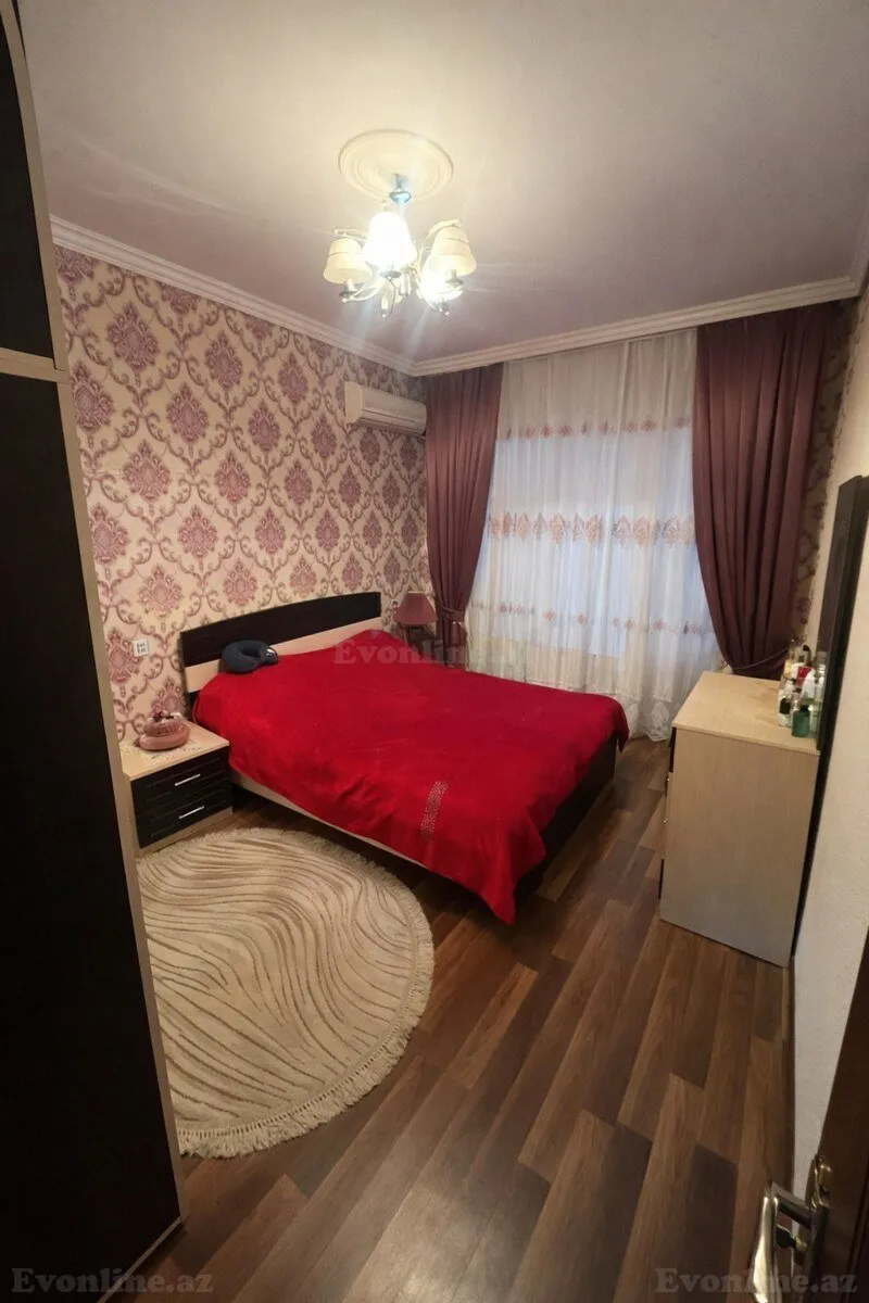 Satılır 3 otaqlı Mənzil Köhnə tikili 80 m² Memar Əcəmi m. - şəkil 3