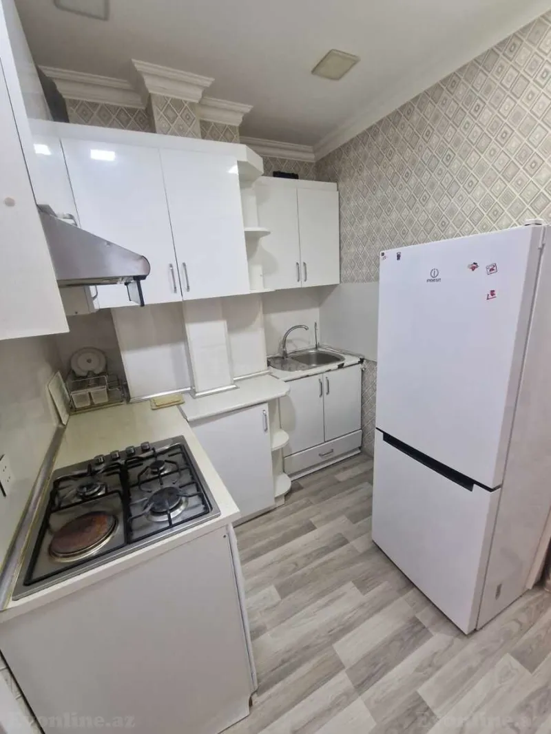 Kirayə verilir 2 otaqlı Mənzil Yeni tikili 50 m² Həzi Aslanov m. - şəkil 10