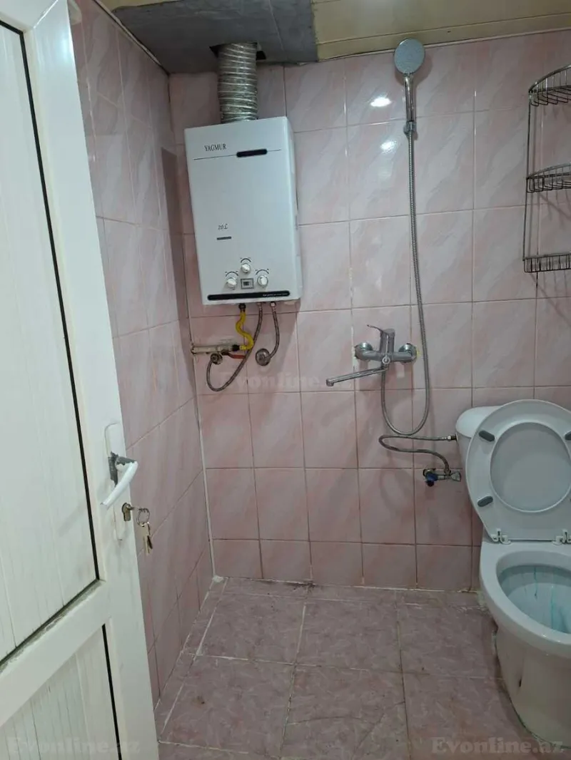 Kirayə verilir 2 otaqlı Mənzil Köhnə tikili 50 m² 28 May m. - şəkil 6
