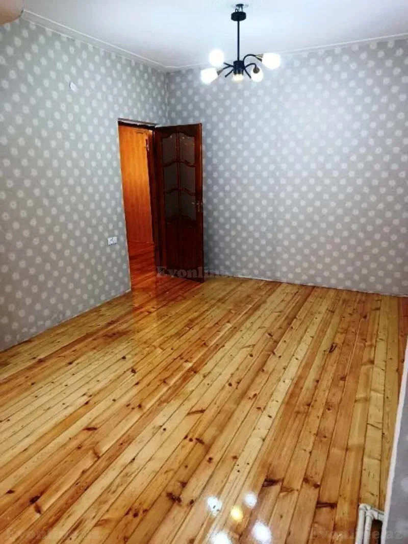 Satılır 3 otaqlı Mənzil Köhnə tikili 80 m² Xalqlar Dostluğu m. - şəkil 4