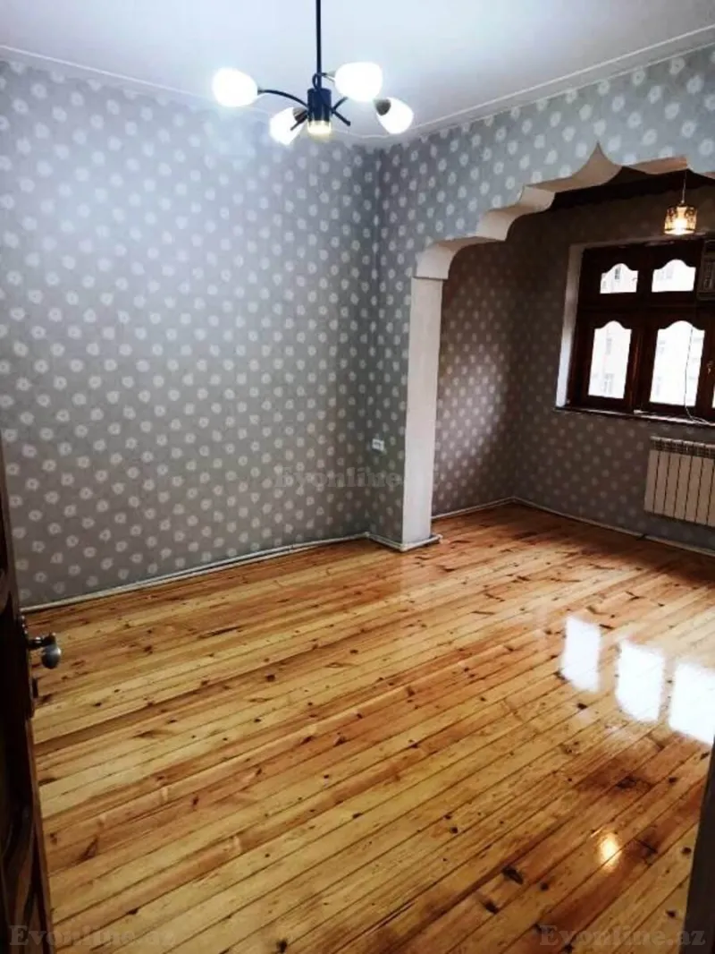 Satılır 3 otaqlı Mənzil Köhnə tikili 80 m² Xalqlar Dostluğu m. - şəkil 5