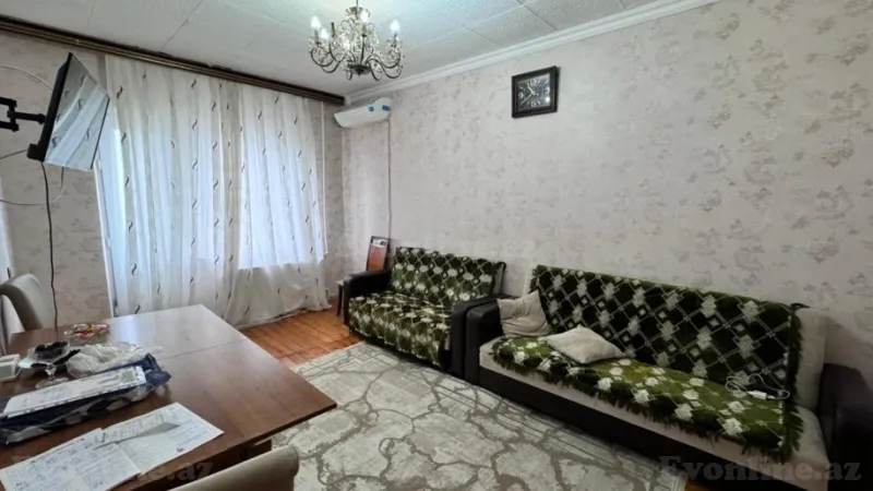 Satılır 3 otaqlı Mənzil Köhnə tikili 65 m² 8-ci mikrorayon