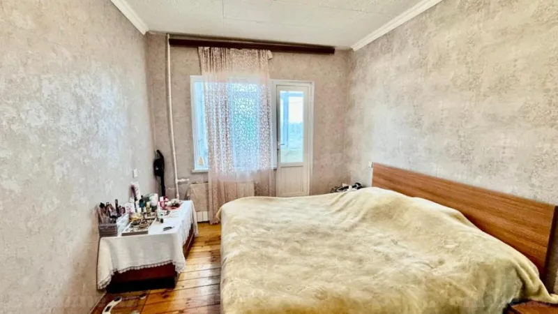 Satılır 3 otaqlı Mənzil Köhnə tikili 65 m² 8-ci mikrorayon - şəkil 4