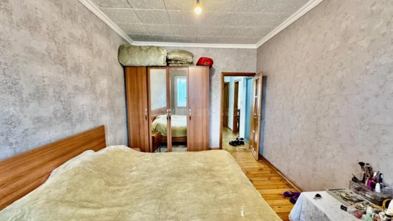 Satılır 3 otaqlı Mənzil Köhnə tikili 65 m² 8-ci mikrorayon - şəkil 5