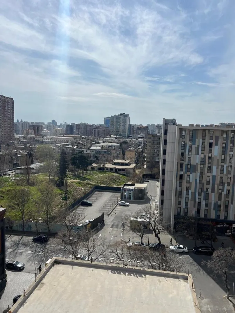 Satılır 4 otaqlı Mənzil Yeni tikili 200 m² Gənclik m. - şəkil 6