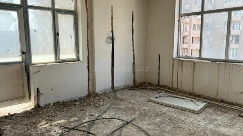 Satılır 4 otaqlı Mənzil Yeni tikili 200 m² Gənclik m. - şəkil 18