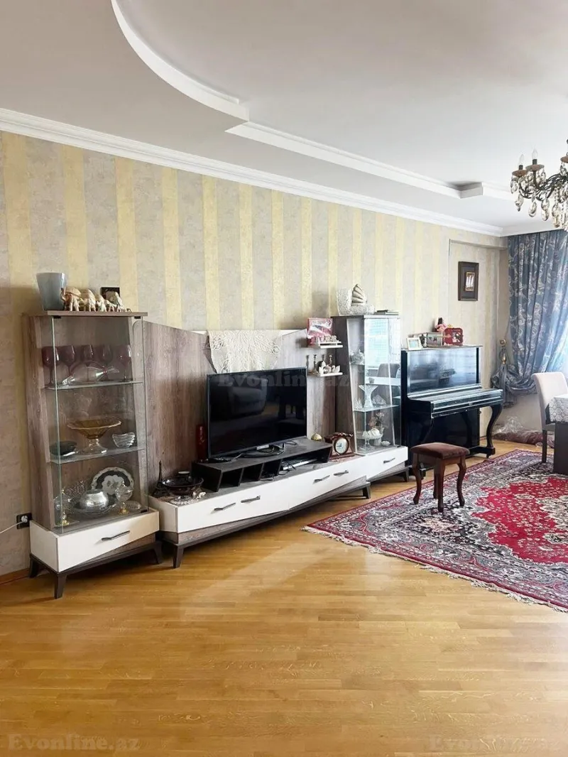 Kirayə verilir 3 otaqlı Mənzil Yeni tikili 150 m² Nizami m. - şəkil 2