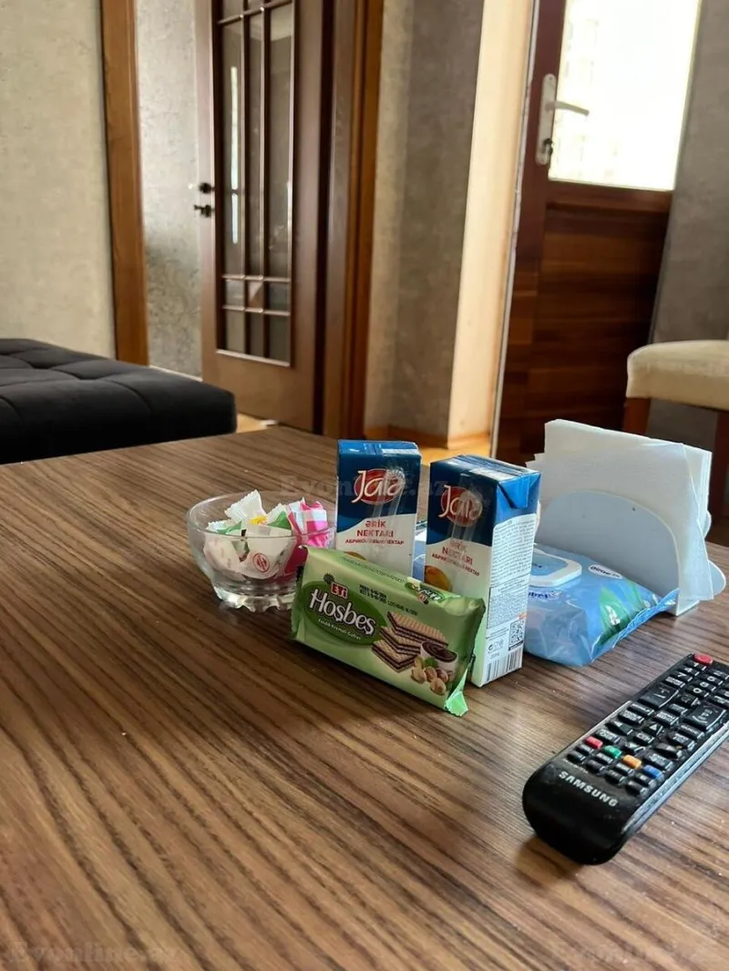 Kirayə verilir 3 otaqlı Mənzil Yeni tikili 150 m² Nizami m. - şəkil 7