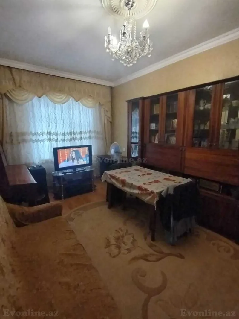 Satılır 2 otaqlı Mənzil Köhnə tikili 55 m² Suraxanı r. - şəkil 2