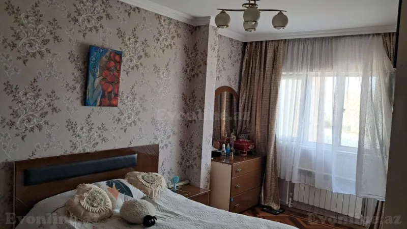 Satılır 3 otaqlı Mənzil Köhnə tikili 70 m² Yeni Yasamal - şəkil 5