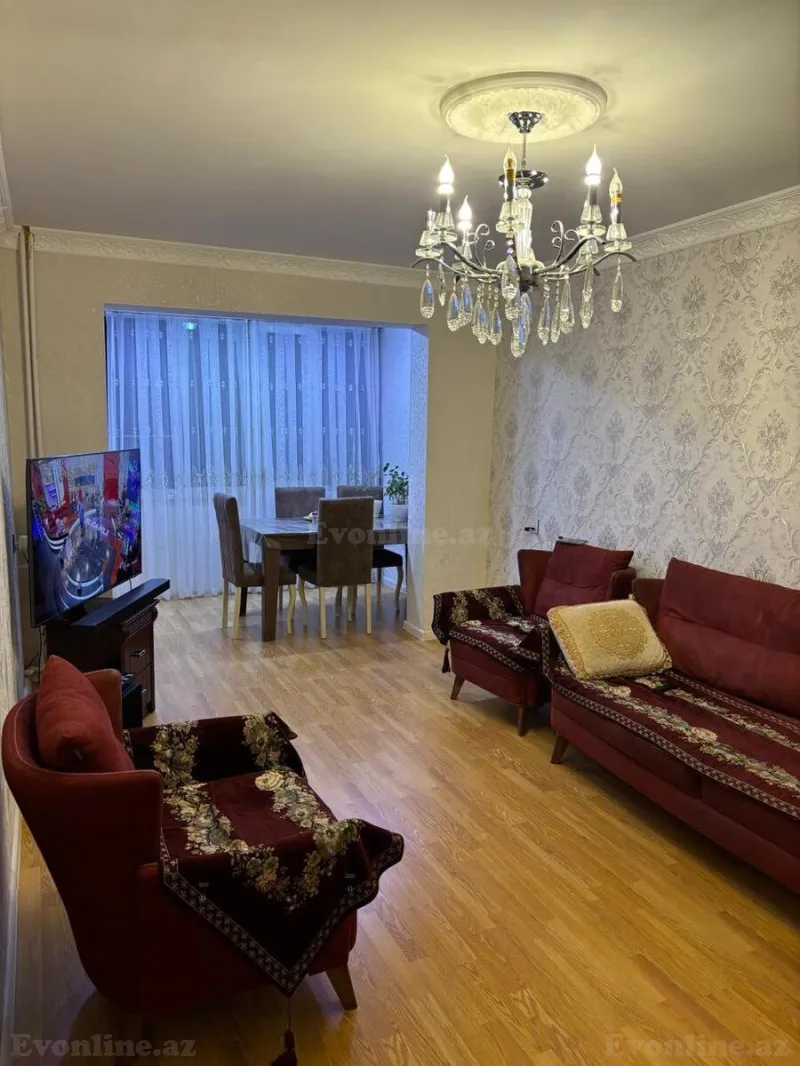 Satılır 3 otaqlı Mənzil Köhnə tikili 70 m² Xalqlar Dostluğu m.