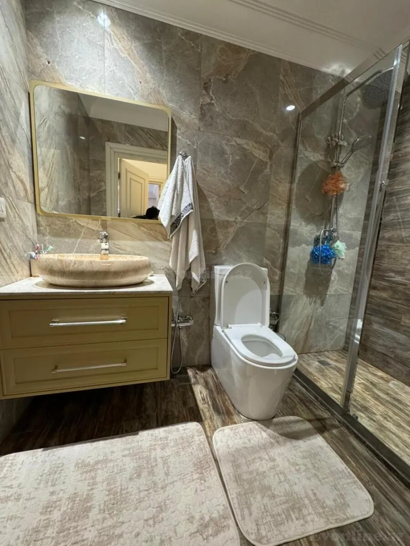 Satılır 3 otaqlı Mənzil Yeni tikili 138 m² Nərimanov r. - şəkil 18