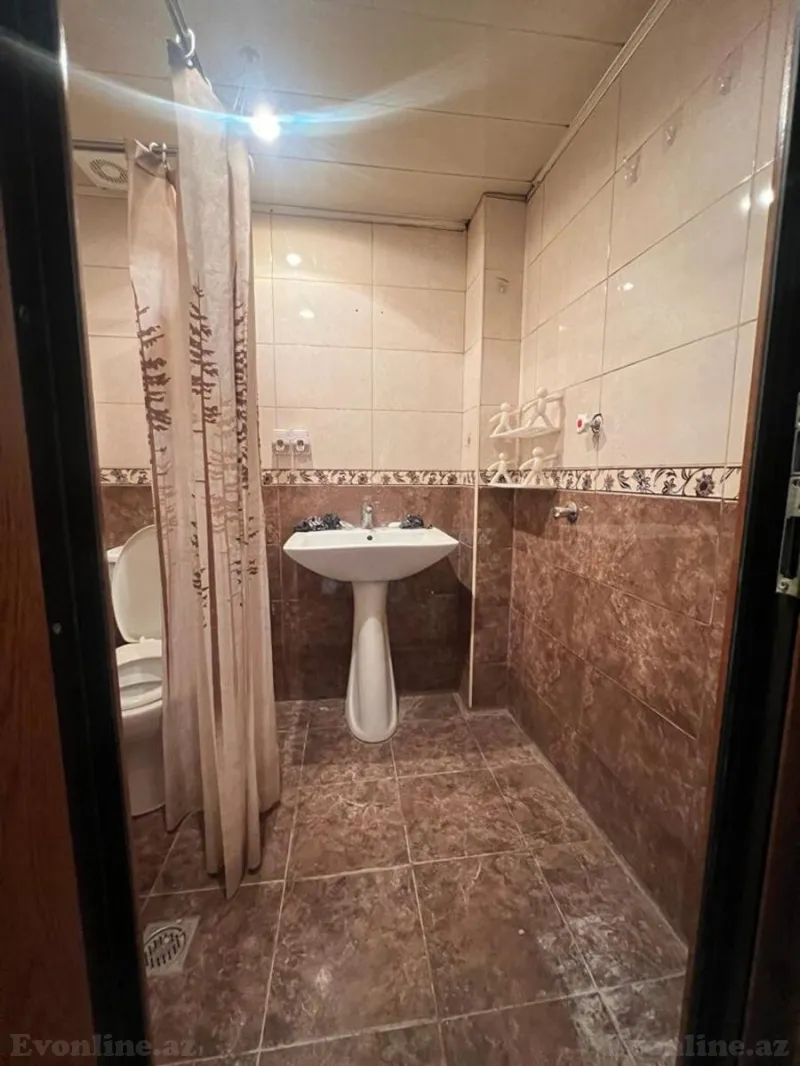 Kirayə verilir 1 otaqlı Mənzil Köhnə tikili 35 m² Elmlər Akademiyası m. - şəkil 7