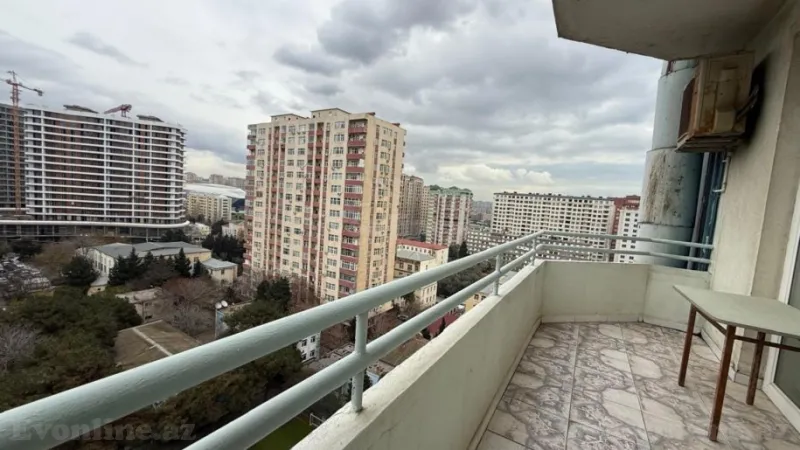 Satılır 4 otaqlı Mənzil Yeni tikili 210 m² Gənclik m. - şəkil 3