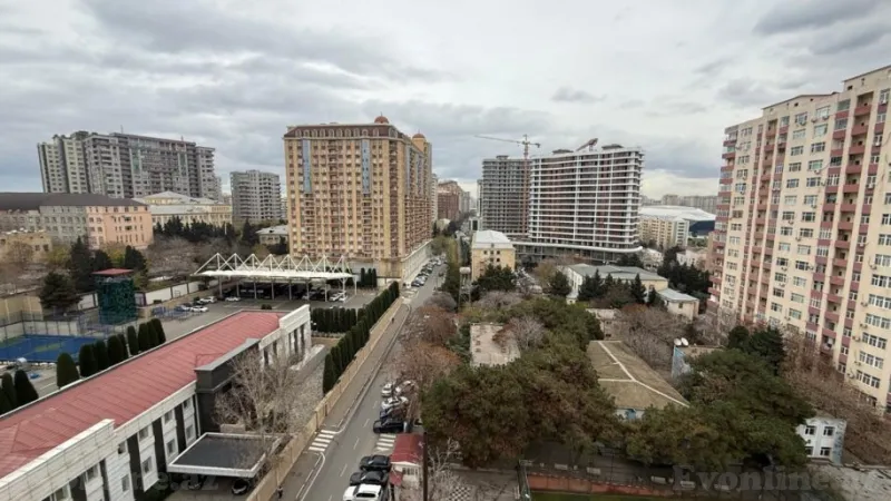 Satılır 4 otaqlı Mənzil Yeni tikili 210 m² Gənclik m. - şəkil 4