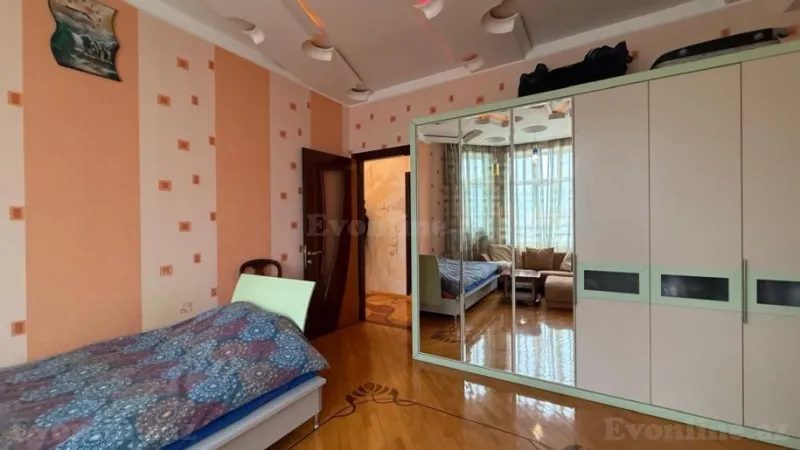 Satılır 4 otaqlı Mənzil Yeni tikili 210 m² Gənclik m. - şəkil 12