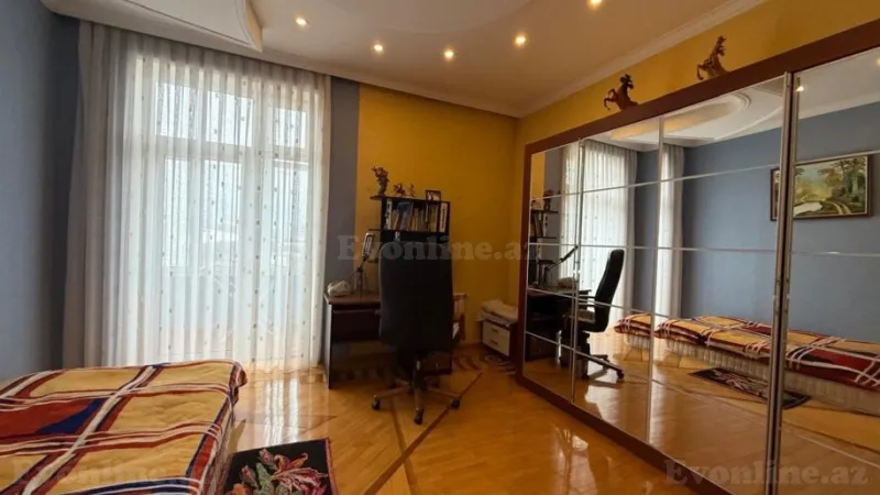 Satılır 4 otaqlı Mənzil Yeni tikili 210 m² Gənclik m. - şəkil 14