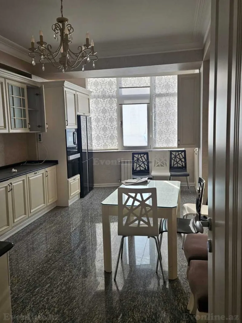 Satılır 3 otaqlı Mənzil Yeni tikili 170 m² Nizami m. - şəkil 2