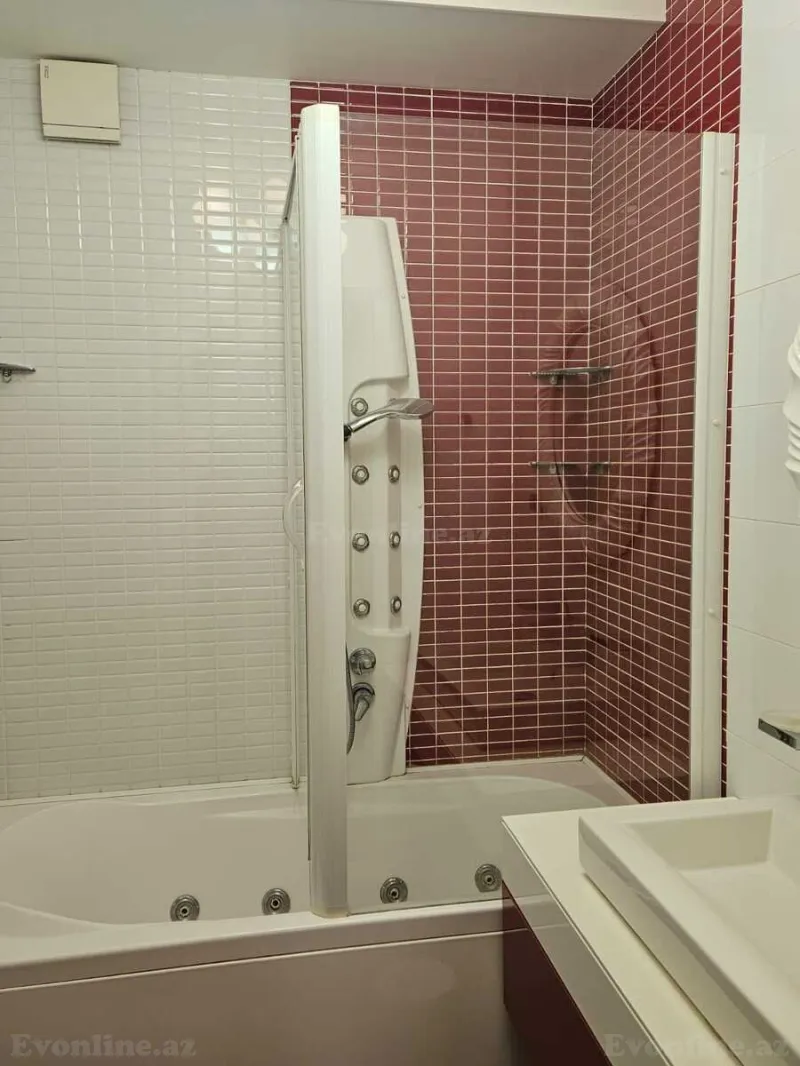 Satılır 3 otaqlı Mənzil Yeni tikili 170 m² Nizami m. - şəkil 6