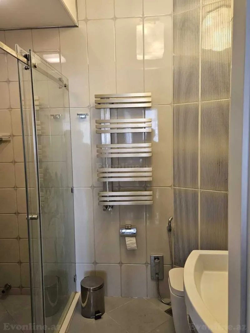 Satılır 3 otaqlı Mənzil Yeni tikili 170 m² Nizami m. - şəkil 8