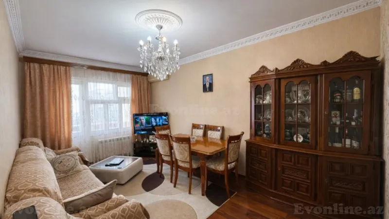 Satılır 3 otaqlı Mənzil Köhnə tikili 80 m² Qara Qarayev m.
