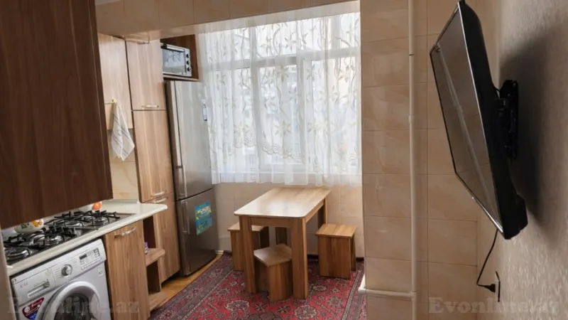 Satılır 3 otaqlı Mənzil Köhnə tikili 80 m² Qara Qarayev m. - şəkil 4