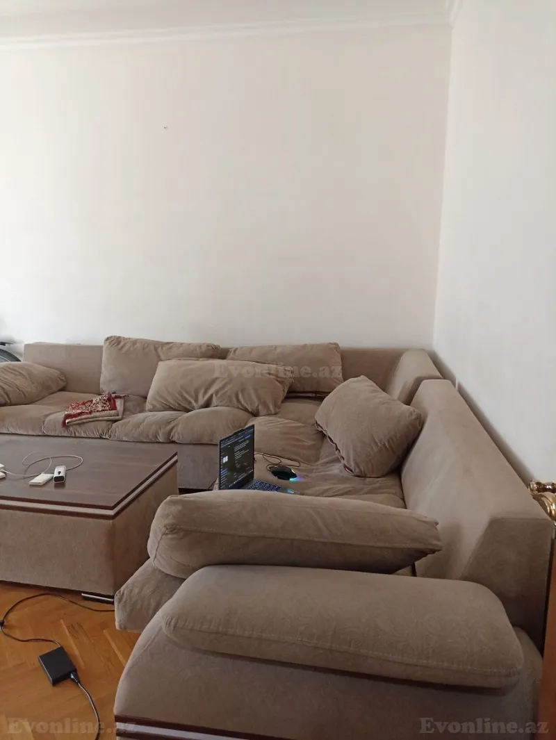 Kirayə verilir 3 otaqlı Mənzil Köhnə tikili 100 m² 28 May m. - şəkil 3