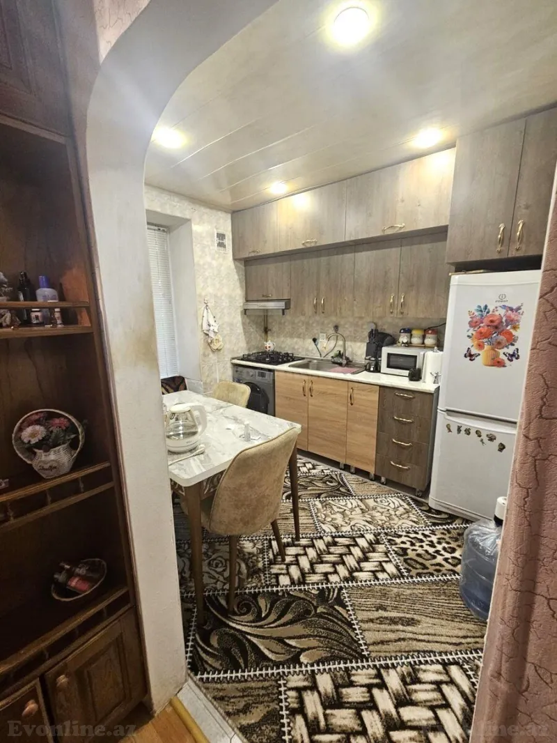 Satılır 3 otaqlı Mənzil Köhnə tikili 63 m² Gənclik m. - şəkil 8