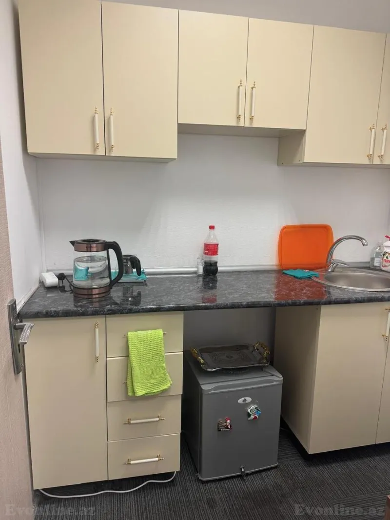 Kirayə verilir Ofis 93 m² Xətai m. - şəkil 10