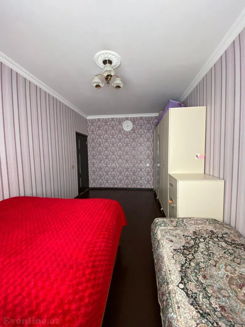 Satılır 2 otaqlı Mənzil Köhnə tikili 60 m² Yeni Yasamal - şəkil 2