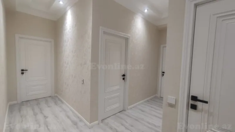 Satılır 3 otaqlı Mənzil Yeni tikili 80 m² 28 May m. - şəkil 14