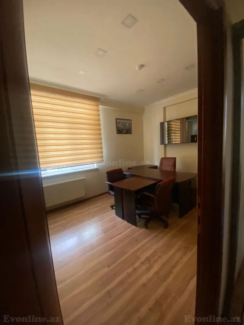 Kirayə verilir Ofis 250 m² 28 May m. - şəkil 3