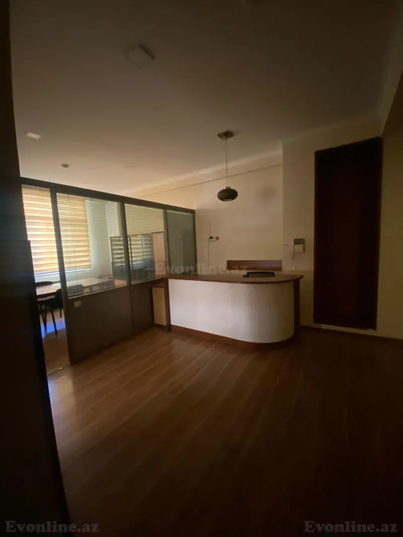 Kirayə verilir Ofis 250 m² 28 May m. - şəkil 12