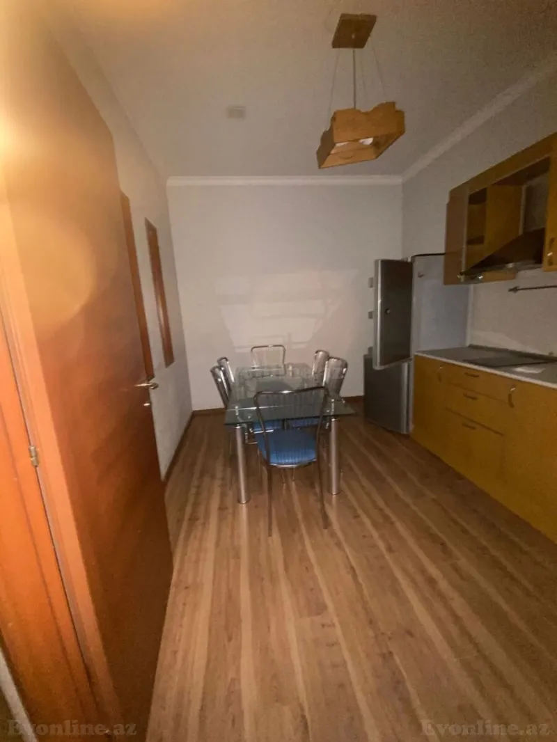 Kirayə verilir Ofis 250 m² 28 May m. - şəkil 13