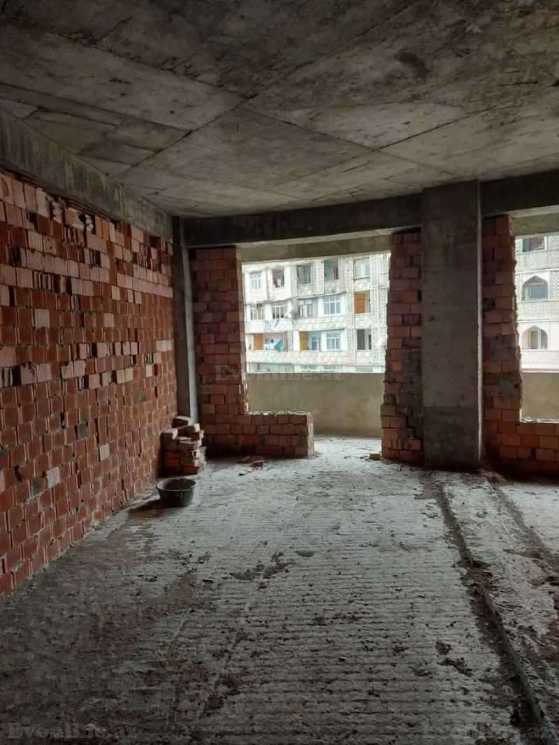 Satılır 4 otaqlı Mənzil Yeni tikili 159 m² Elmlər Akademiyası m.