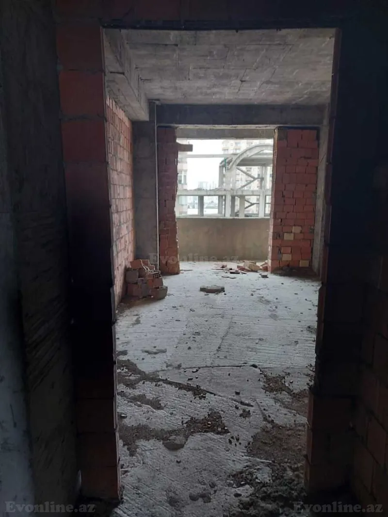 Satılır 4 otaqlı Mənzil Yeni tikili 159 m² Elmlər Akademiyası m. - şəkil 4