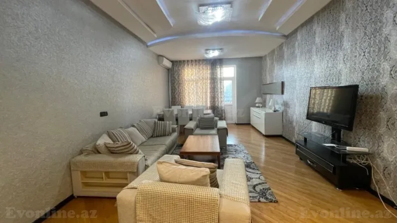 Kirayə verilir 4 otaqlı Mənzil Yeni tikili 170 m² Sahil m.