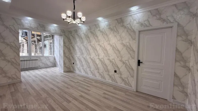 Satılır 2 otaqlı Mənzil Köhnə tikili 61 m² Elmlər Akademiyası m.