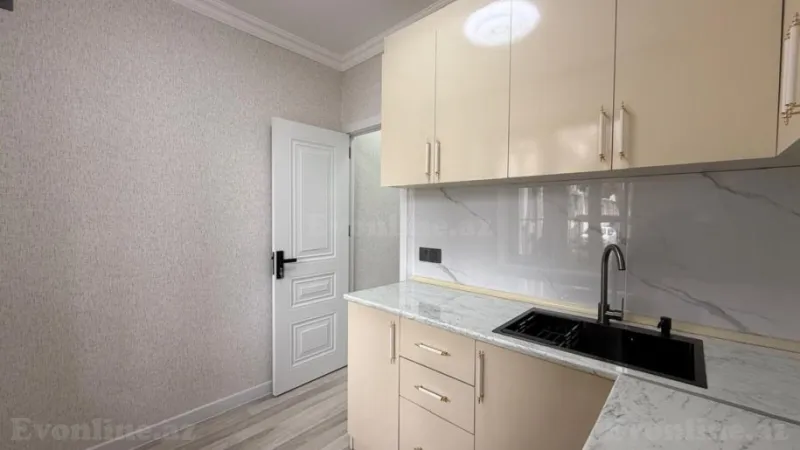 Satılır 2 otaqlı Mənzil Köhnə tikili 61 m² Elmlər Akademiyası m. - şəkil 7