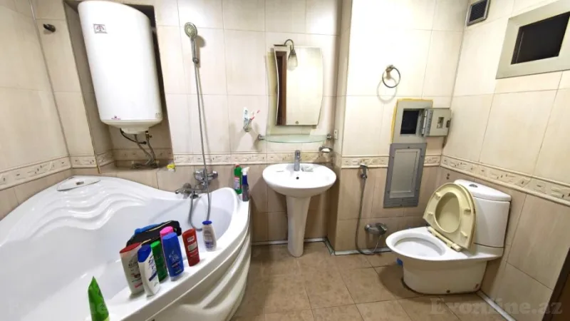 Satılır 3 otaqlı Mənzil Köhnə tikili 86 m² Nərimanov r. - şəkil 5