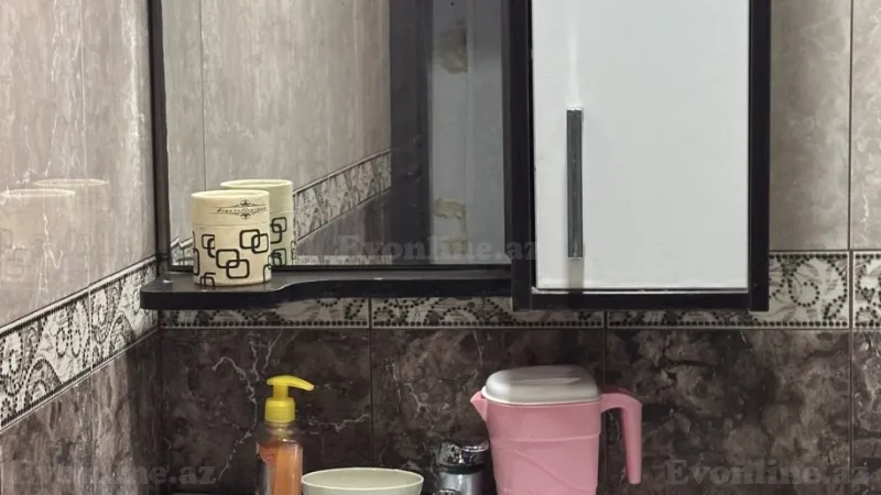 Satılır 2 otaqlı Mənzil Köhnə tikili 55 m² Qaraçuxur - şəkil 5