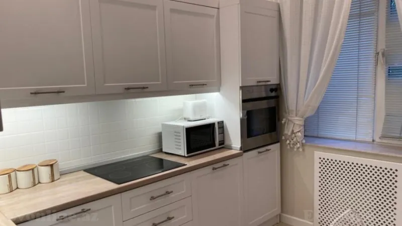 Kirayə verilir 2 otaqlı Mənzil Köhnə tikili 65 m² İçərişəhər m. - şəkil 10