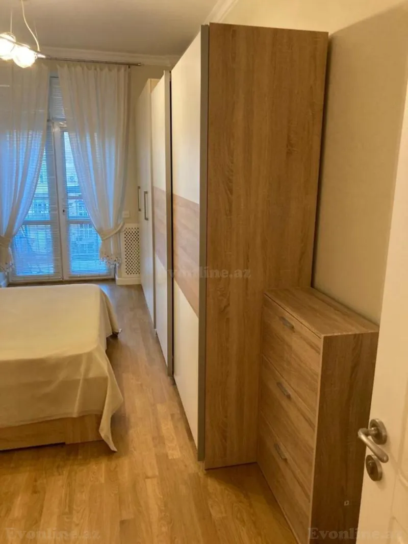 Kirayə verilir 2 otaqlı Mənzil Köhnə tikili 65 m² İçərişəhər m. - şəkil 15